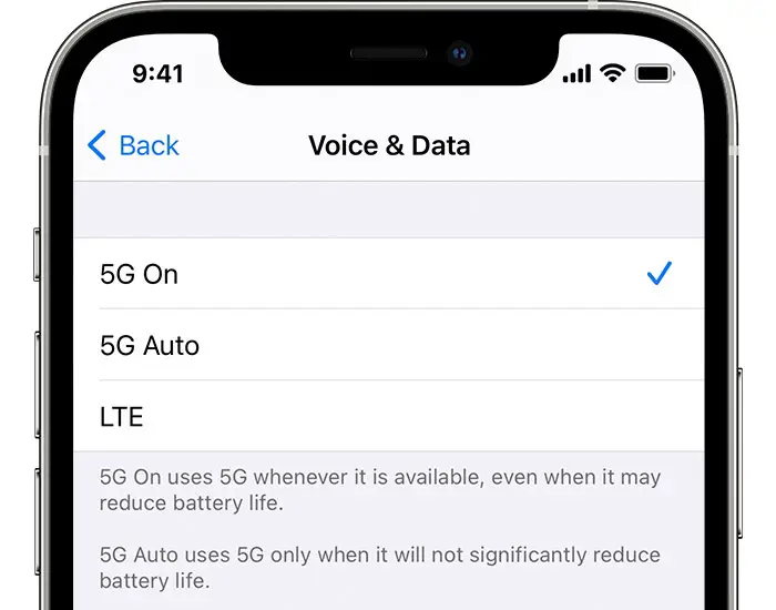 gestisci iPhone 5G - schermo voce e dati cellulare con l'impostazione 5G On selezionata