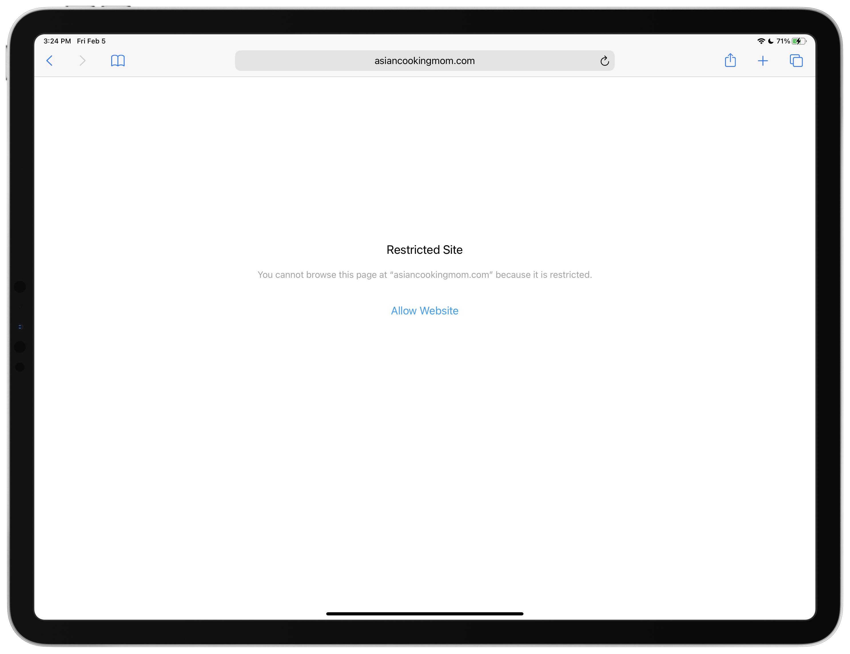 Uno screenshot dell'iPad che mostra un filtro web Safari che blocca l'accesso al sito web asiancookingmom.com