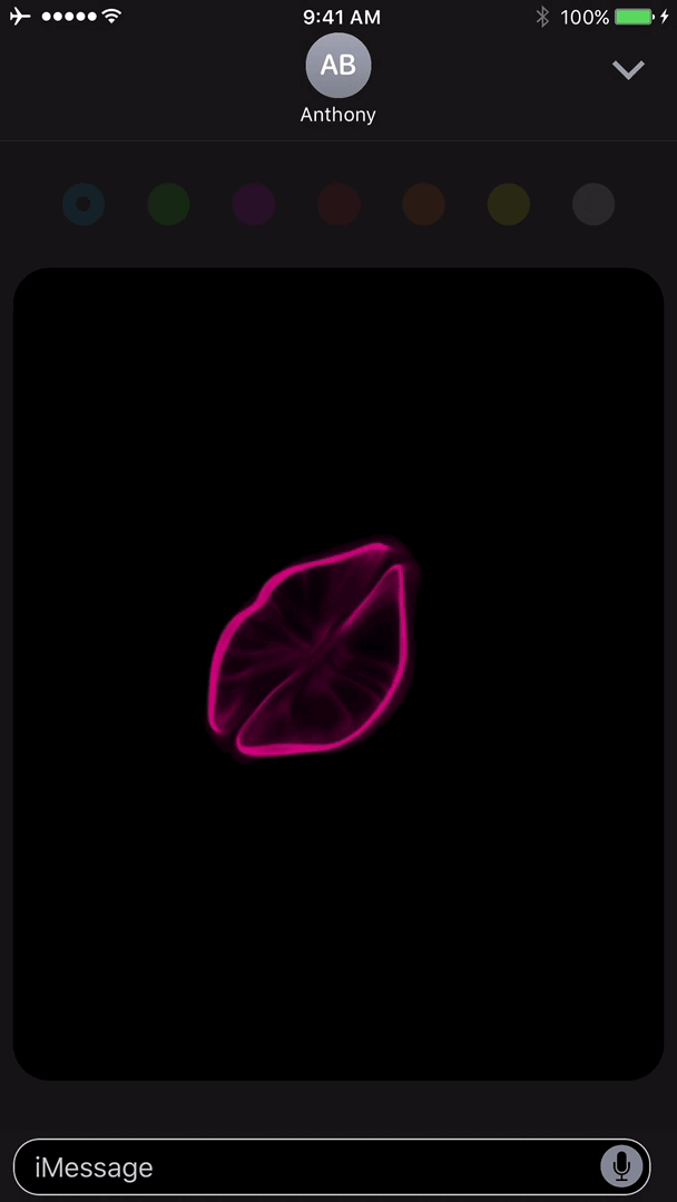 Il tocco digitale bacia GIF