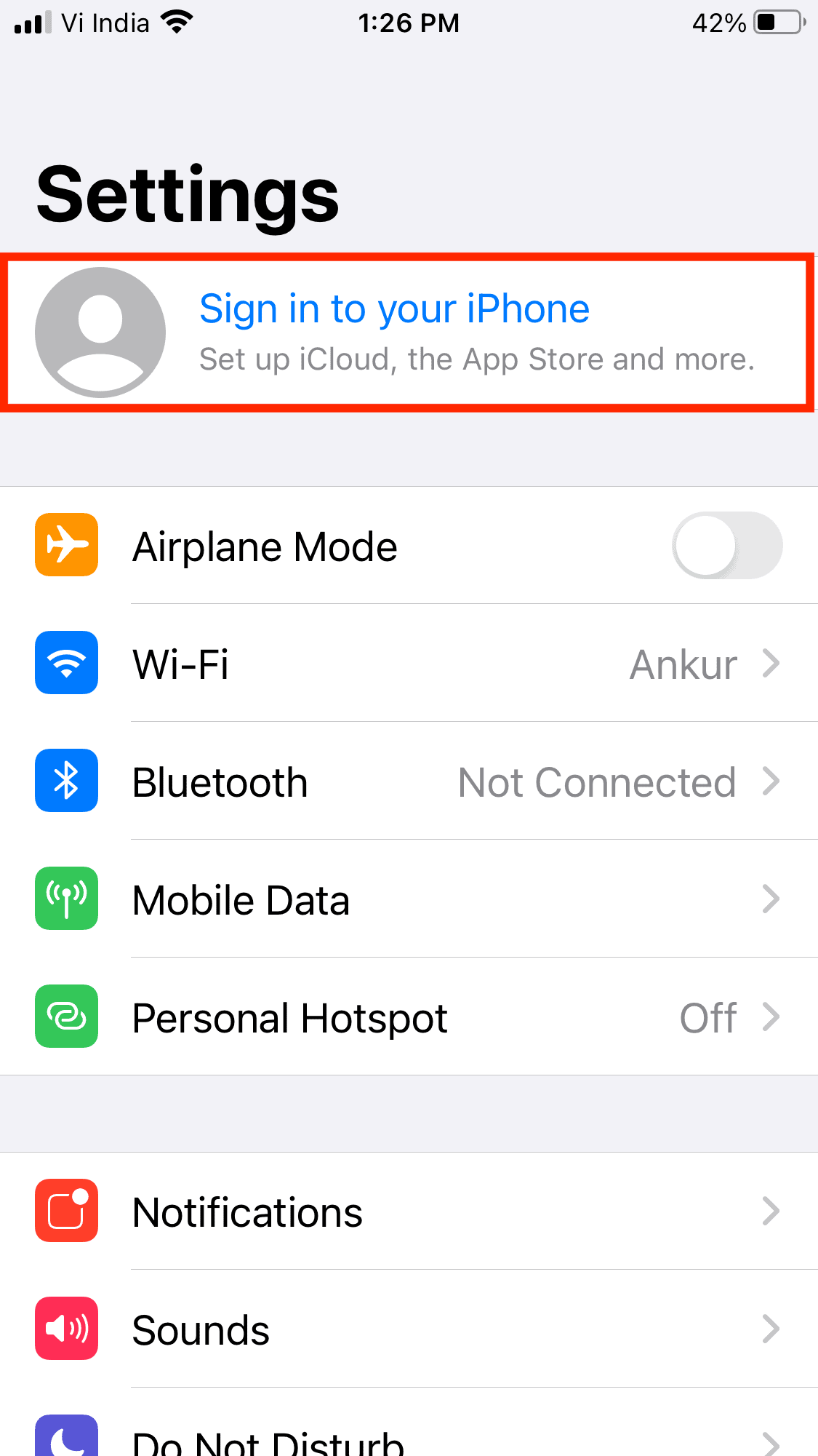 Accedi al tuo iPhone nell'app Impostazioni
