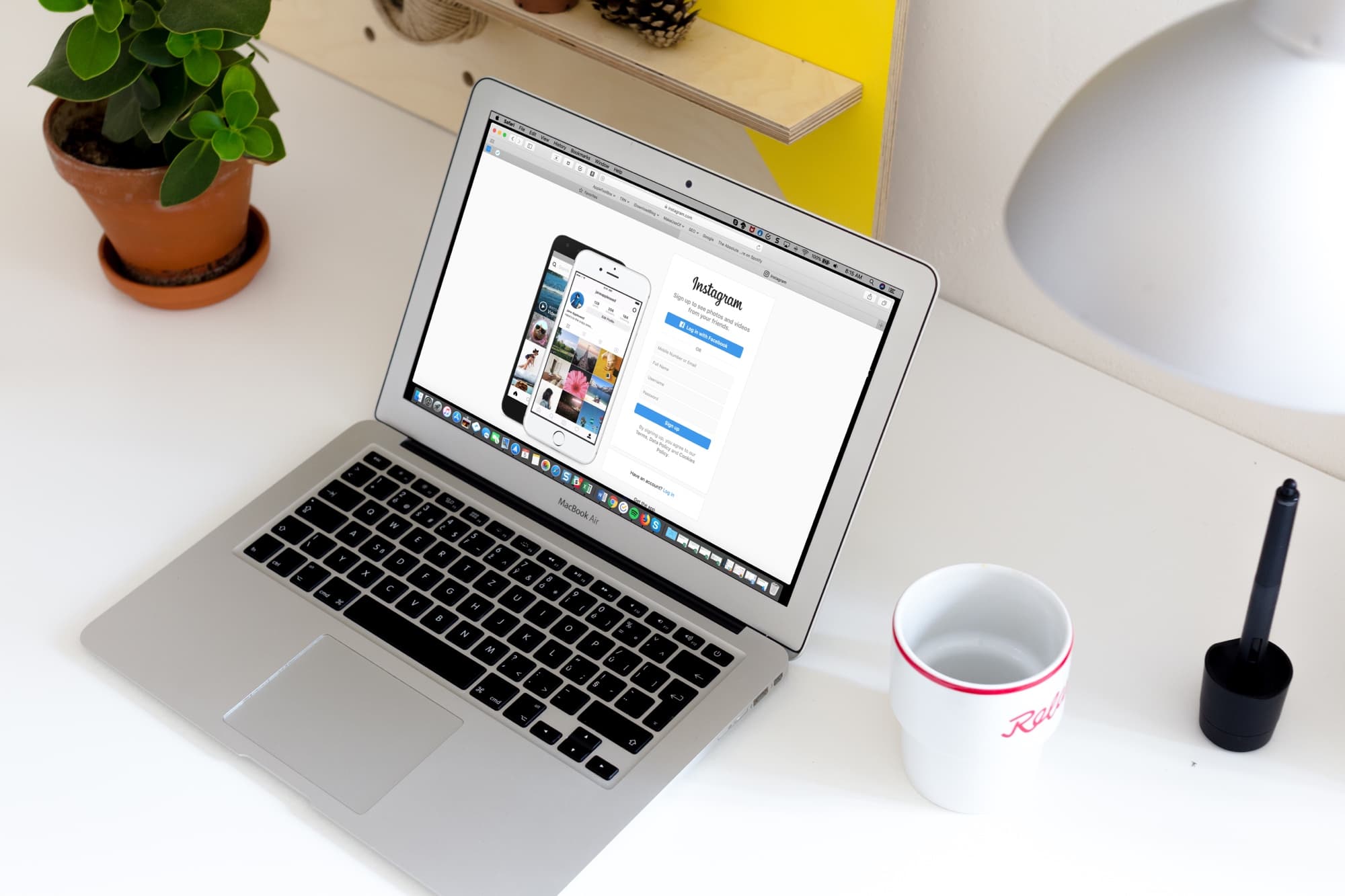 Instagram su MacBook